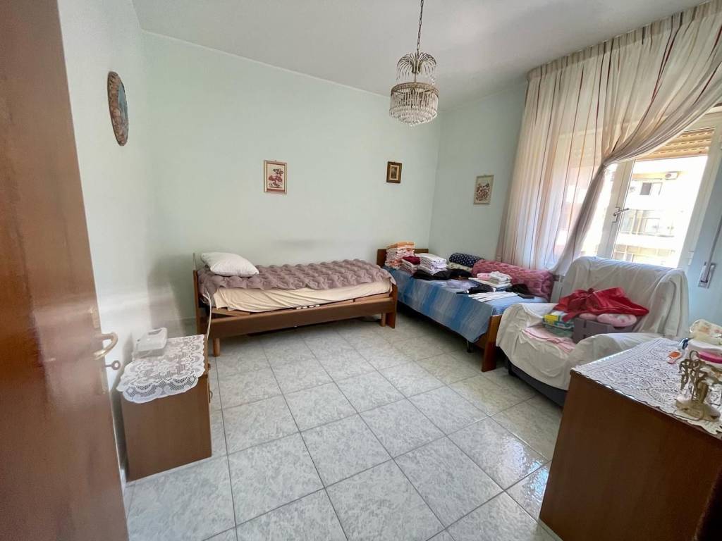 intera palazzina in vendita a Reggio di Calabria in zona Pellaro