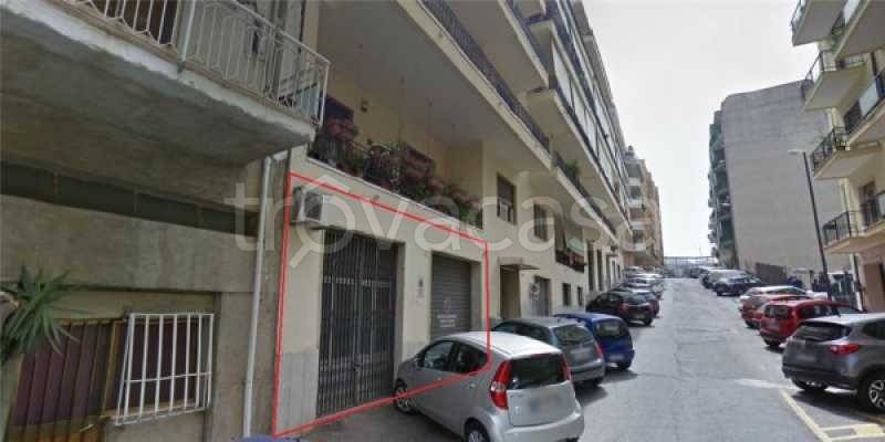 negozio in vendita a Reggio di Calabria in zona Tremulini