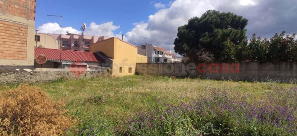 casa indipendente in vendita a Reggio di Calabria in zona San Gregorio
