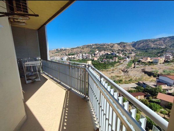 appartamento in vendita a Reggio di Calabria in zona San Sperato