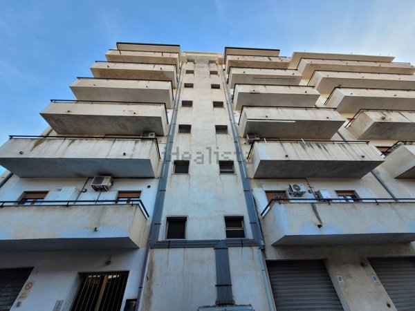 appartamento in vendita a Reggio di Calabria in zona Ravagnese