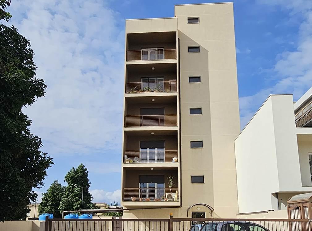 appartamento in vendita a Reggio di Calabria in zona Sbarre