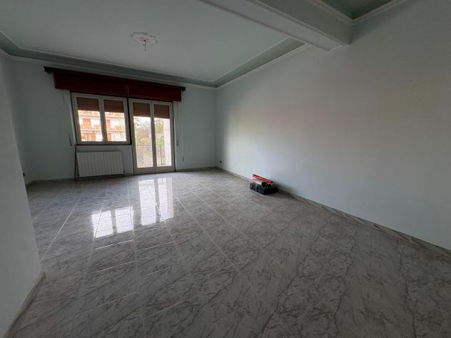 appartamento in vendita a Reggio di Calabria in zona Sbarre