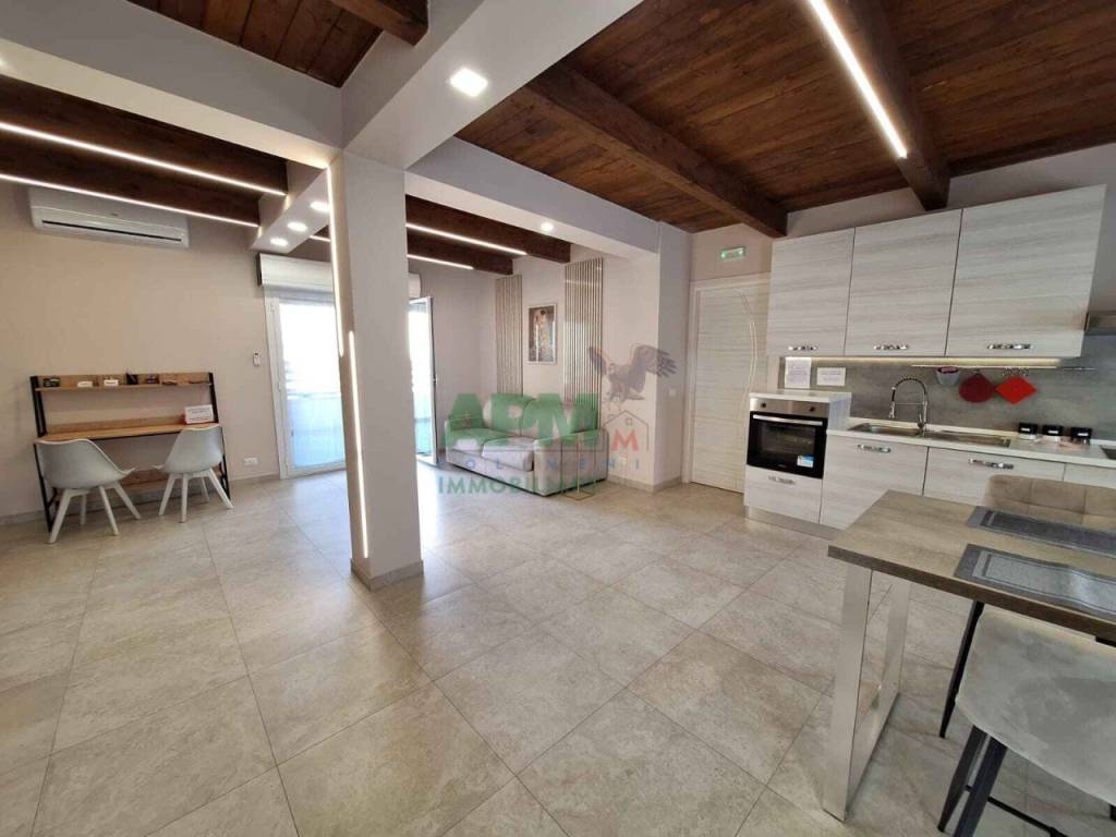 appartamento in vendita a Reggio di Calabria in zona Sbarre
