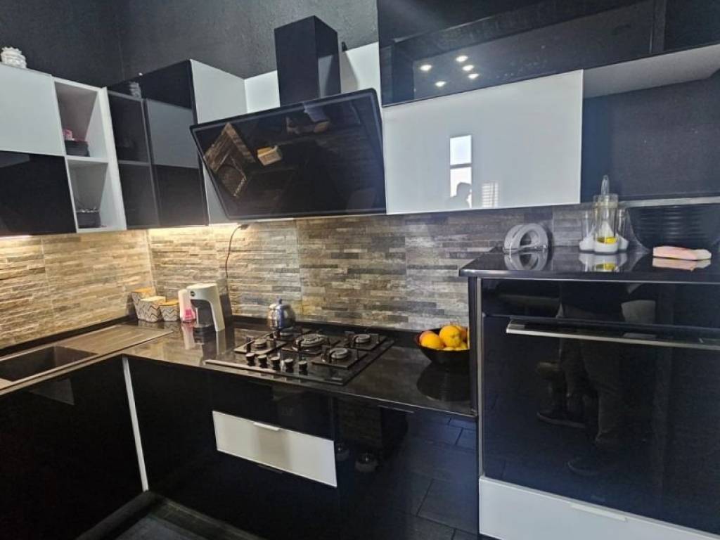 appartamento in vendita a Reggio di Calabria in zona Rione Ferrovieri