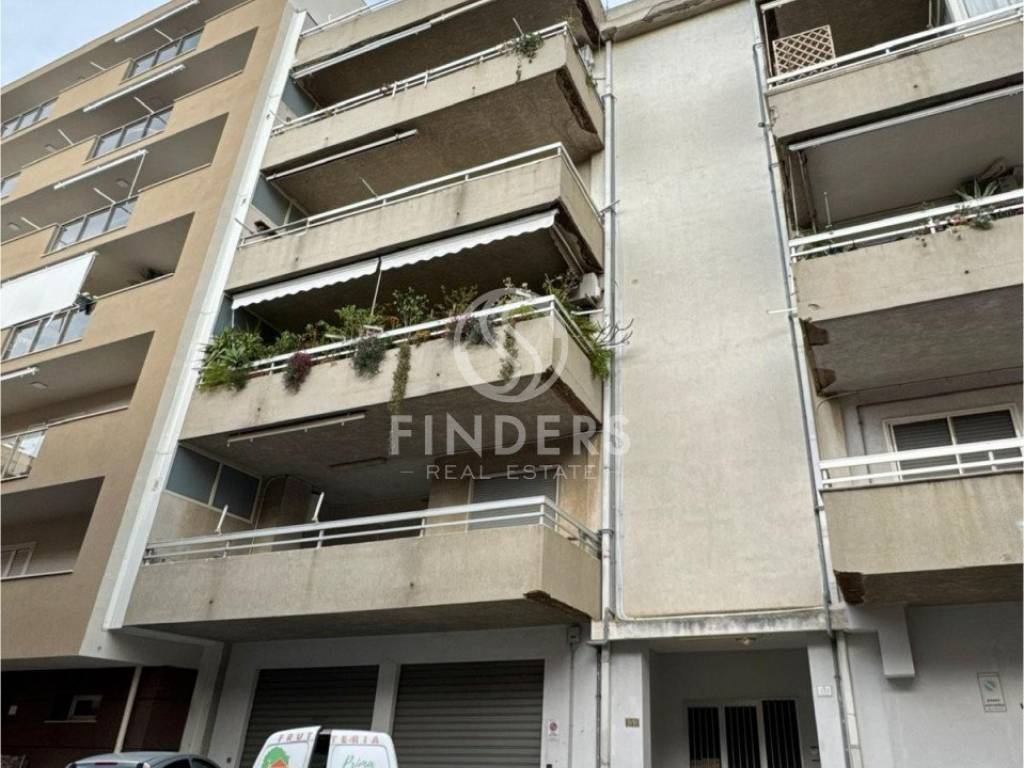 appartamento in vendita a Reggio di Calabria in zona Sbarre