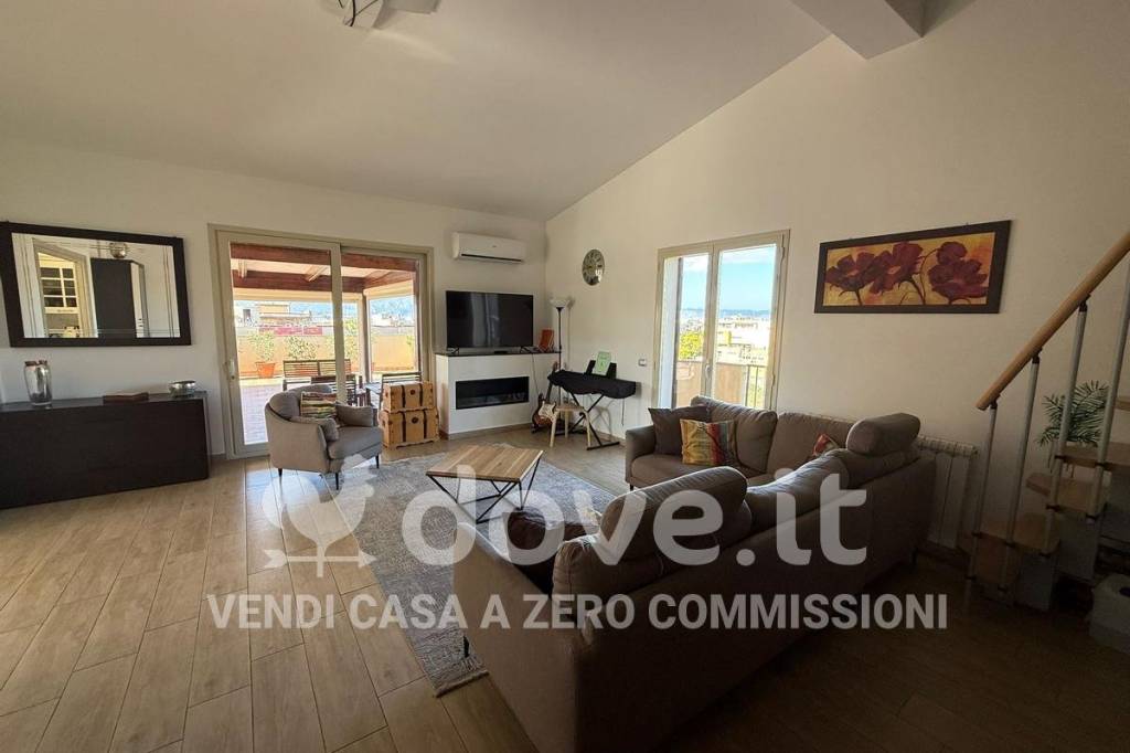 appartamento in vendita a Reggio di Calabria in zona Modena