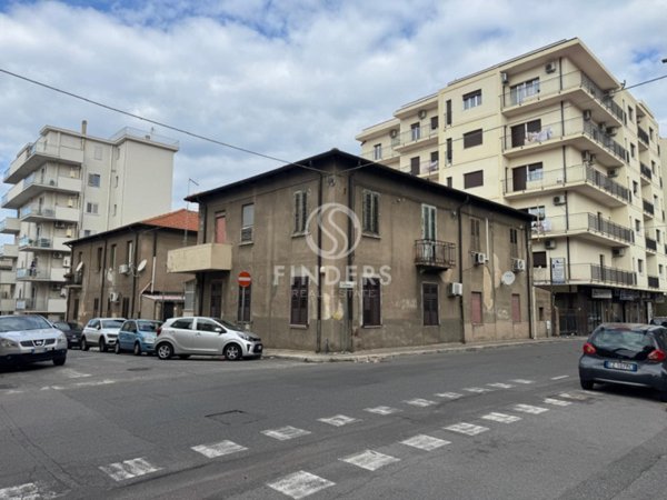 appartamento in vendita a Reggio di Calabria in zona Santa Caterina