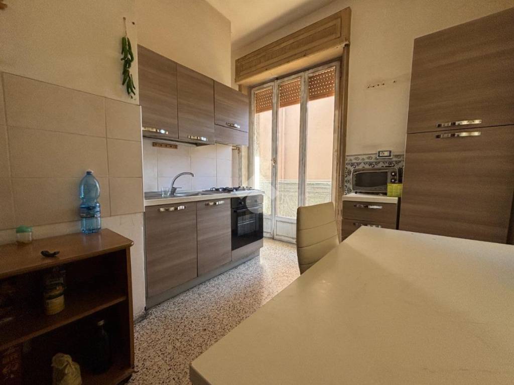 appartamento in vendita a Reggio di Calabria in zona Rione Ferrovieri