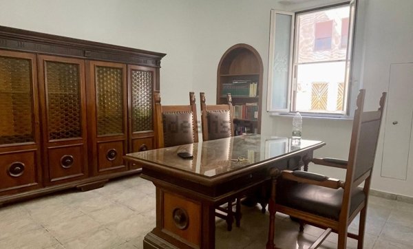 appartamento in vendita a Reggio di Calabria in zona Centro Storico