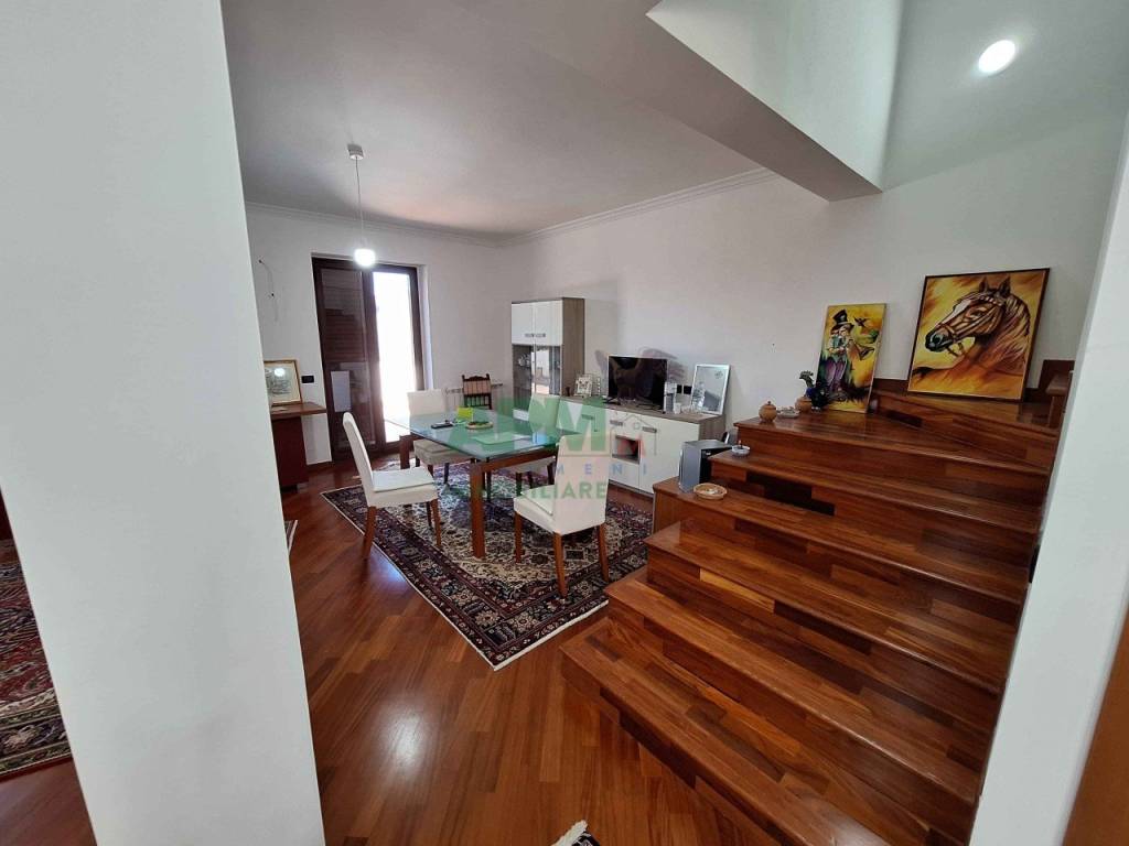 casa indipendente in vendita a Reggio di Calabria in zona Gallico Marina