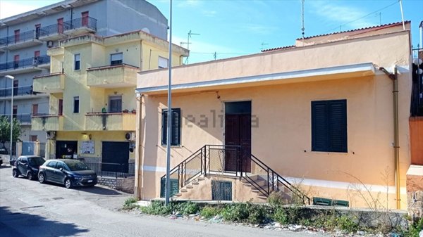 casa indipendente in vendita a Reggio di Calabria
