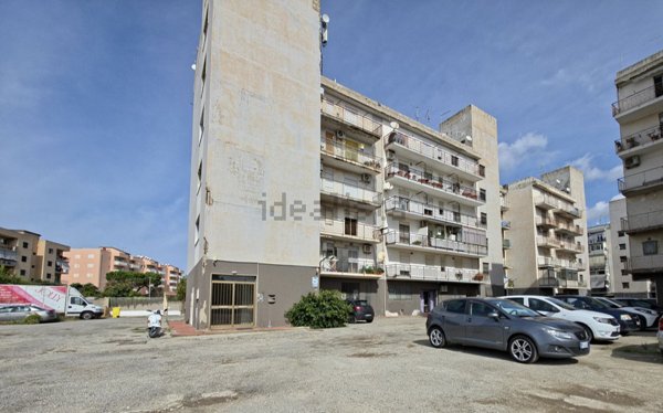 appartamento in vendita a Reggio di Calabria in zona Ravagnese