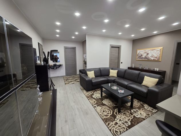 appartamento in vendita a Reggio di Calabria in zona Sbarre