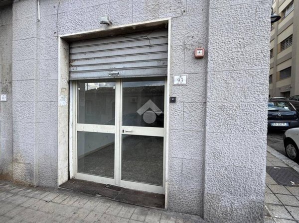 negozio in vendita a Reggio di Calabria in zona Spirito Santo