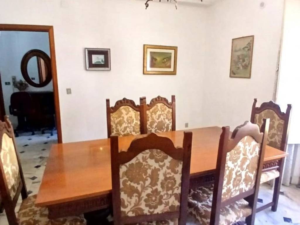 appartamento in vendita a Reggio di Calabria in zona Modena