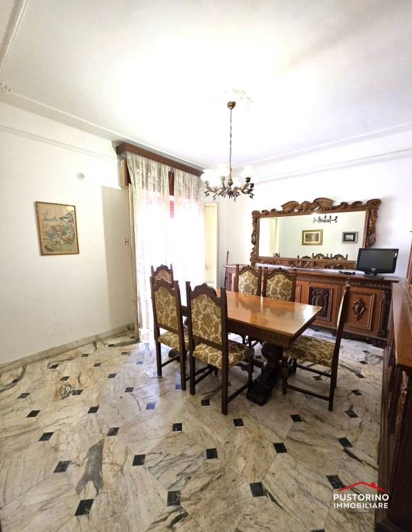 appartamento in vendita a Reggio di Calabria in zona Modena