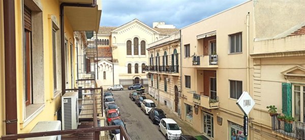 appartamento in vendita a Reggio di Calabria in zona Centro Storico