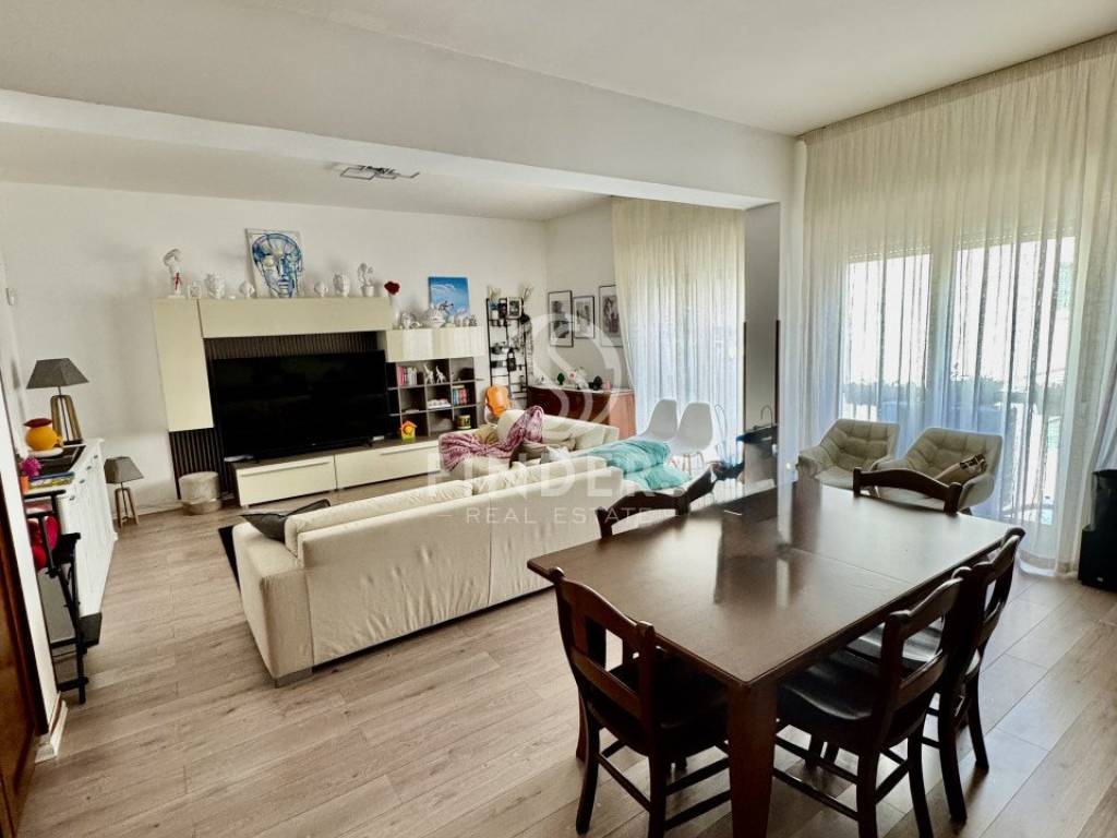 appartamento in vendita a Reggio di Calabria in zona Centro Storico