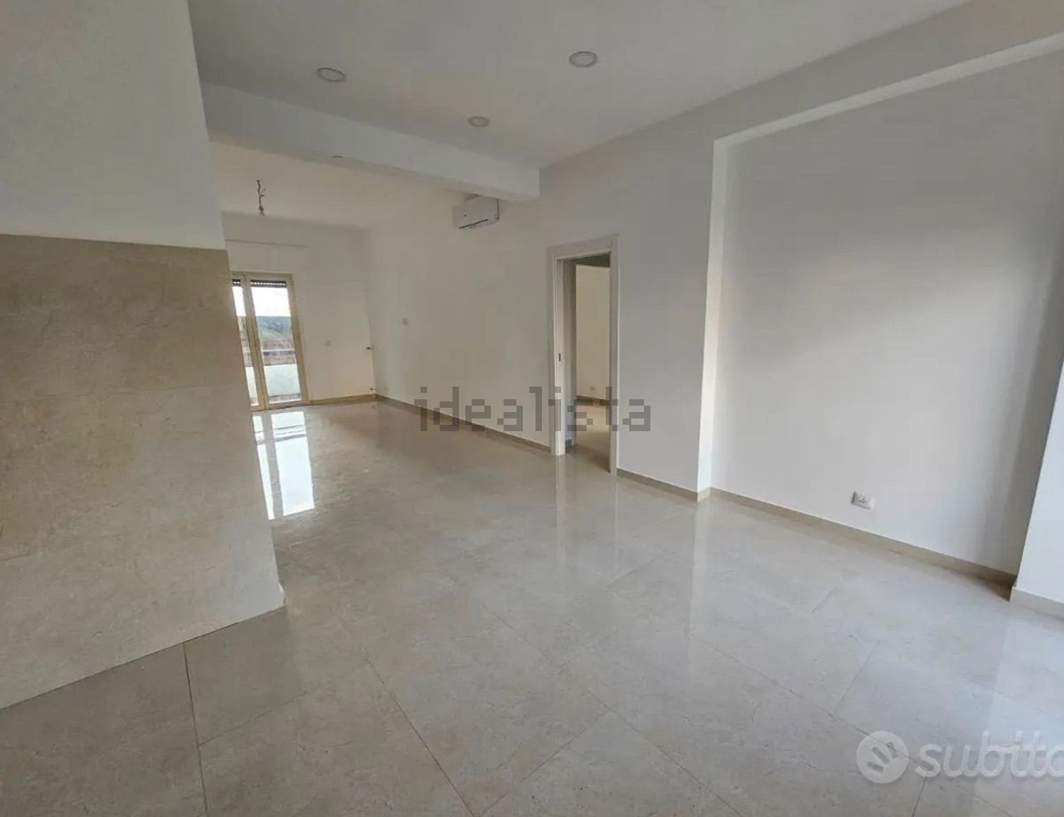 appartamento in vendita a Reggio di Calabria in zona Sant'Elia di Condera