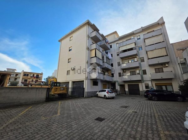 appartamento in vendita a Reggio di Calabria in zona Modena