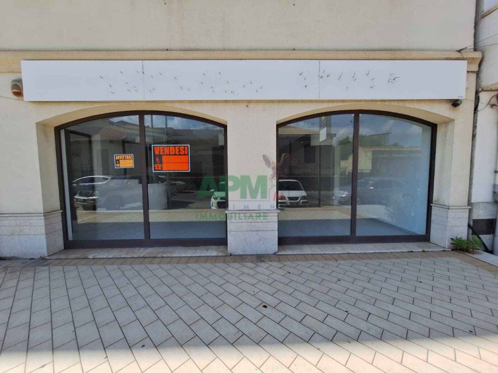 casa indipendente in vendita a Reggio di Calabria in zona Catona