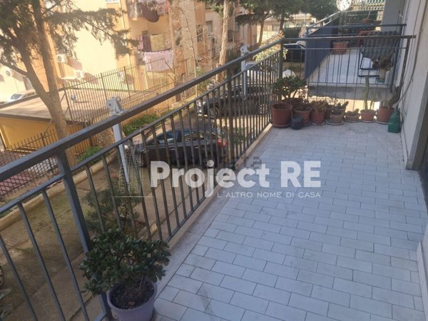 appartamento in vendita a Reggio di Calabria in zona Modena