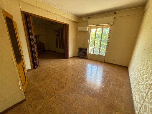 appartamento in vendita a Reggio di Calabria in zona Sbarre