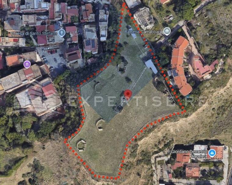 locale commerciale in vendita a Reggio di Calabria in zona Sant'Elia di Condera