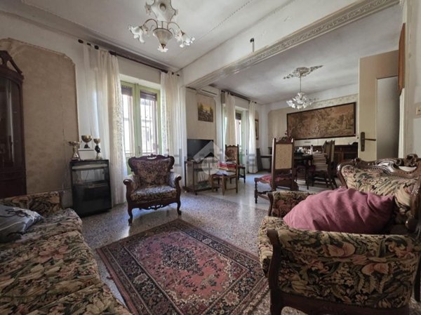 appartamento in vendita a Reggio di Calabria in zona Modena