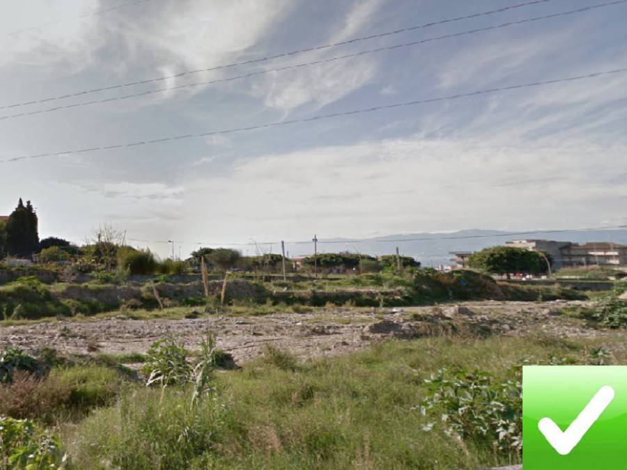 terreno edificabile in vendita a Reggio di Calabria in zona Archi