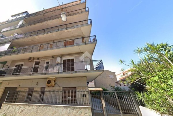 appartamento in vendita a Reggio di Calabria in zona Stadio