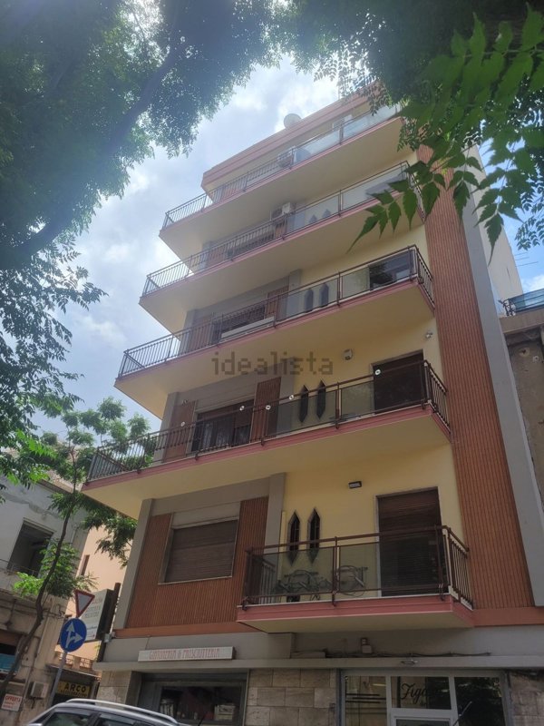 appartamento in vendita a Reggio di Calabria in zona Centro Storico