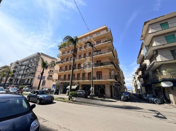 appartamento in vendita a Reggio di Calabria in zona Stadio