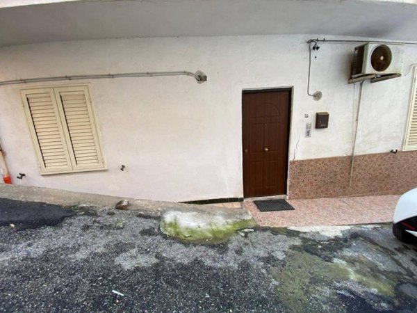 appartamento in vendita a Reggio di Calabria in zona Trabocchetto