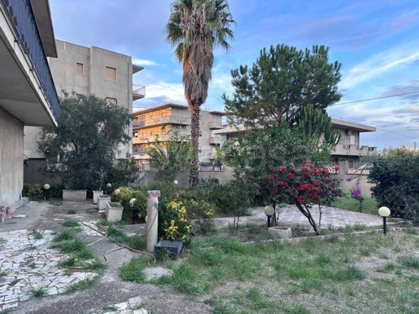 appartamento in vendita a Reggio di Calabria in zona Pellaro