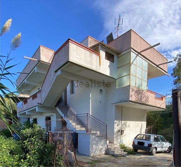casa indipendente in vendita a Reggio di Calabria