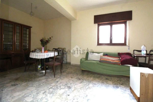 appartamento in vendita a Reggio di Calabria in zona Catona