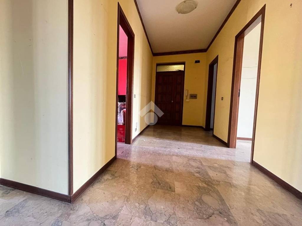 appartamento in vendita a Reggio di Calabria in zona Stadio