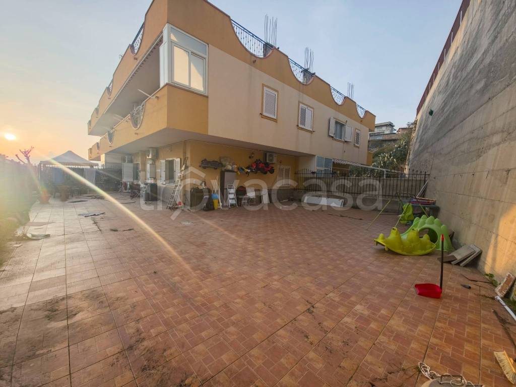 appartamento in vendita a Reggio di Calabria in zona Vito