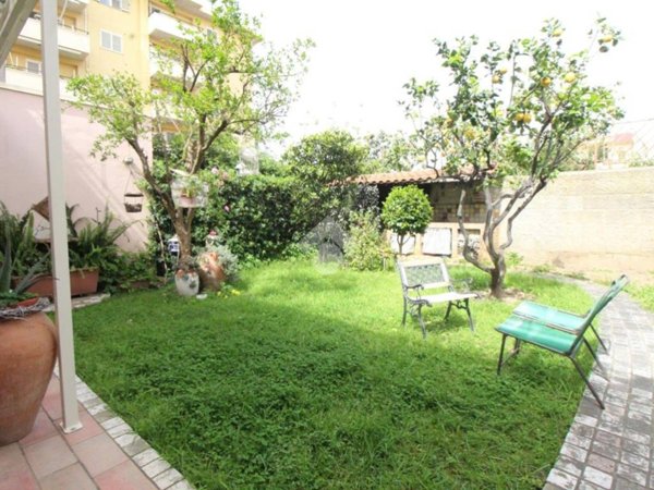 appartamento in vendita a Reggio di Calabria in zona Catona