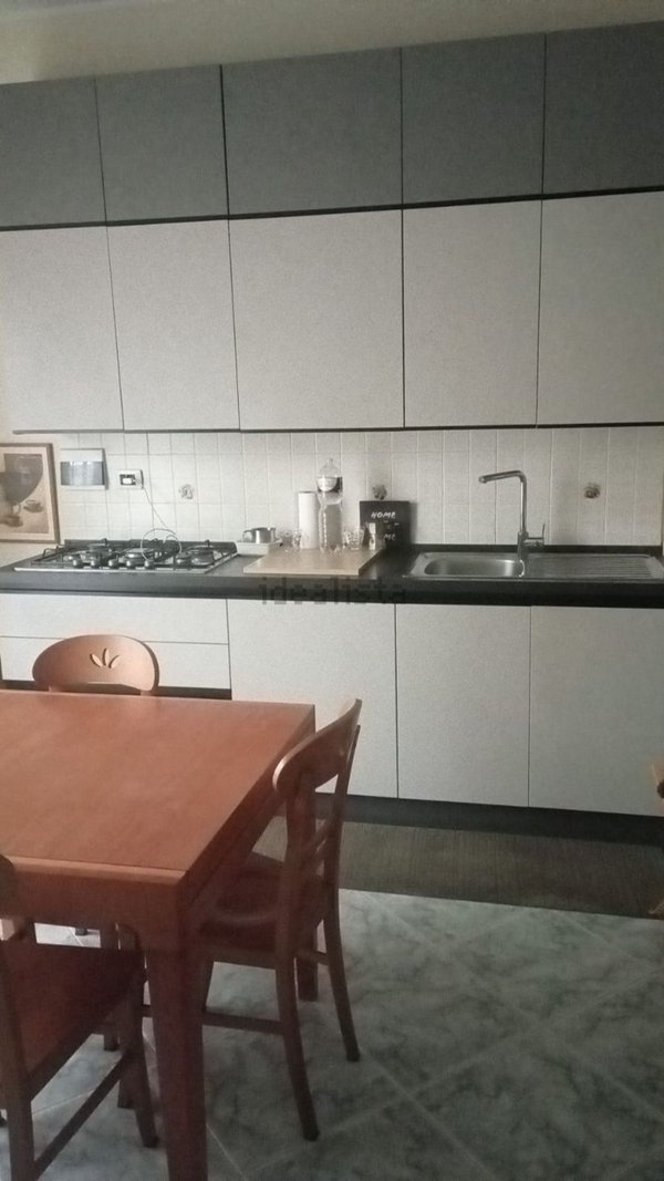 appartamento in vendita a Reggio di Calabria in zona Sbarre