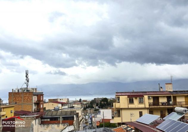 appartamento in vendita a Reggio di Calabria in zona Rione Ferrovieri