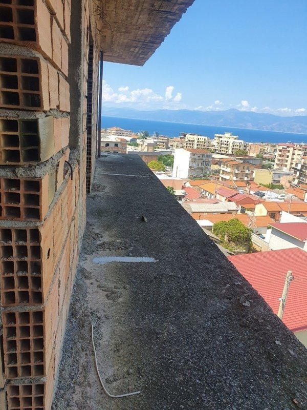 appartamento in vendita a Reggio di Calabria in zona Saracinello