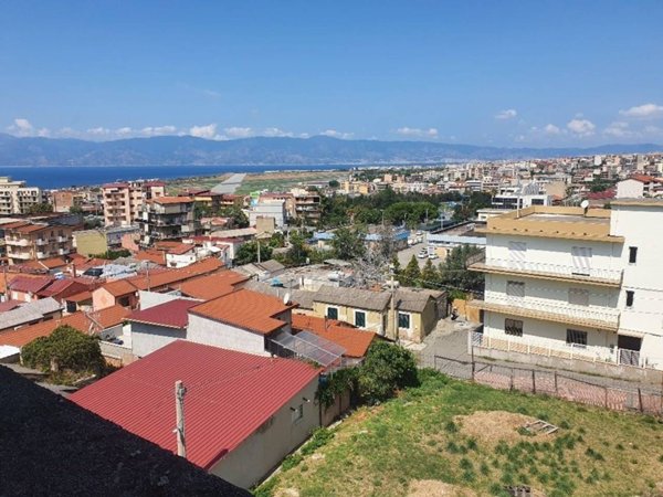 appartamento in vendita a Reggio di Calabria in zona Armo