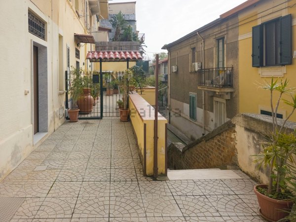 appartamento in vendita a Reggio di Calabria in zona Centro Storico