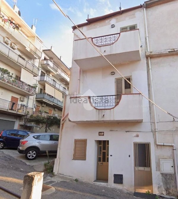 casa semindipendente in vendita a Reggio di Calabria