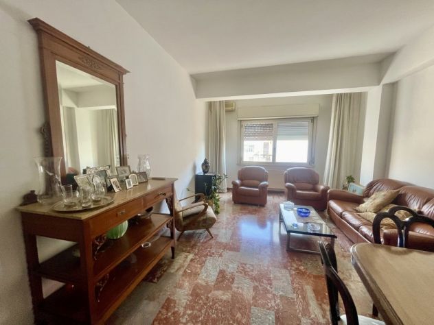 appartamento in vendita a Reggio di Calabria in zona Sbarre