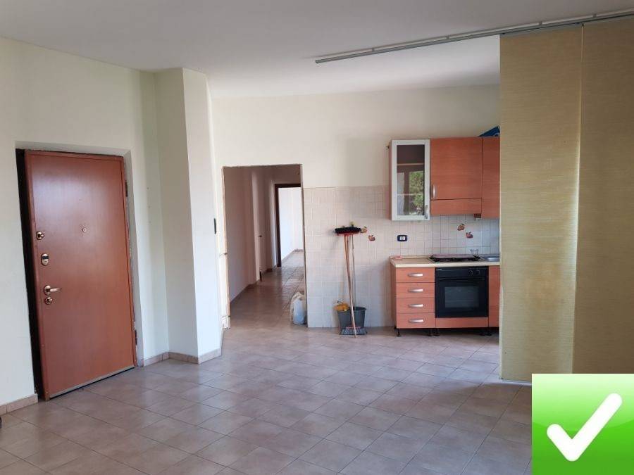 appartamento in vendita a Reggio di Calabria in zona Tremulini
