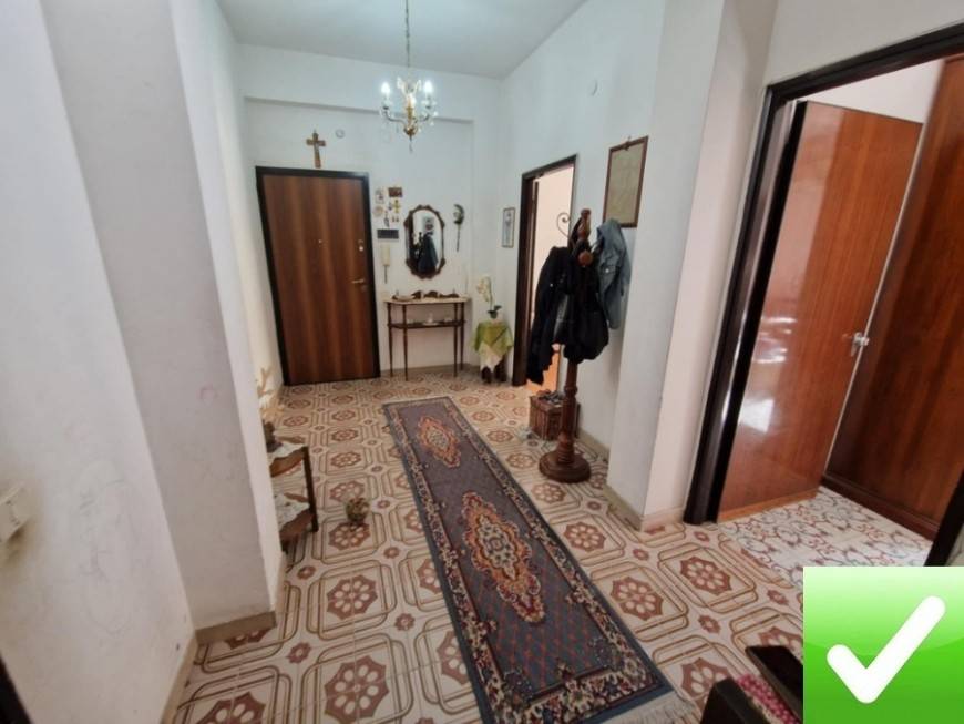 appartamento in vendita a Reggio di Calabria in zona Sbarre